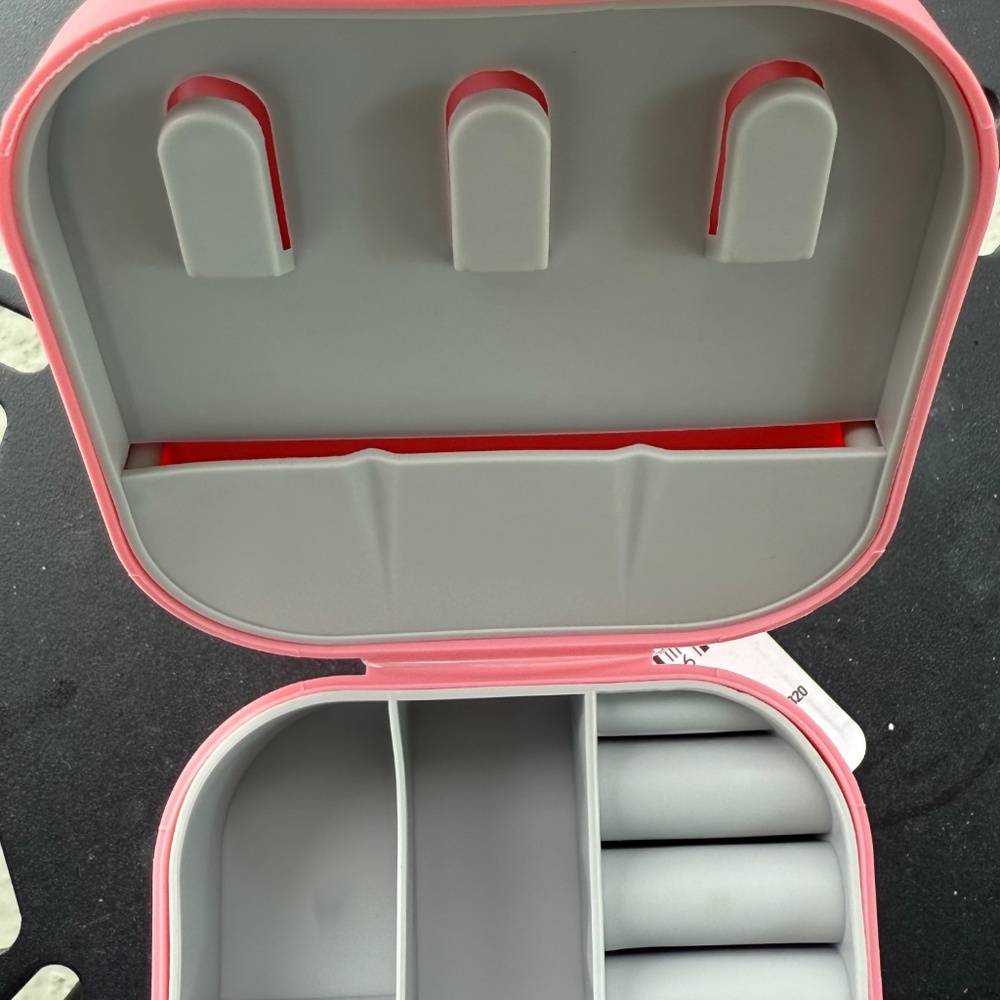 Travel Jewelry Box - Picture 4 of 16